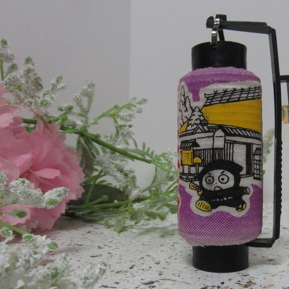 Mini Japanese Lantern Night Light - Picture 2 of 6